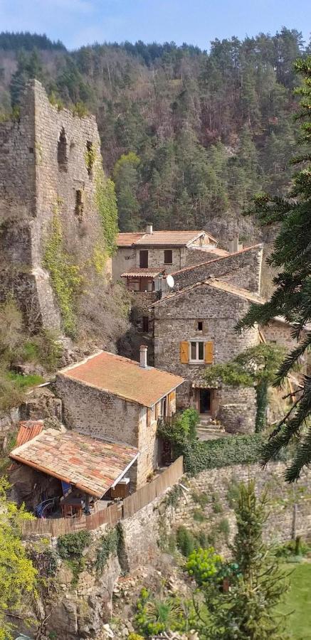 Gite Le Rocher Du Chateau De Retourtour Lamastre Exteriér fotografie